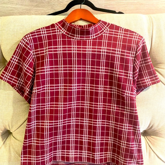 Modcloth Tops - Modcloth Burgundy and White Plaid Mock-Neck Top